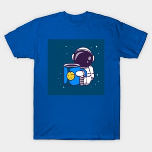 Astronaut needs coffee T-Shirt